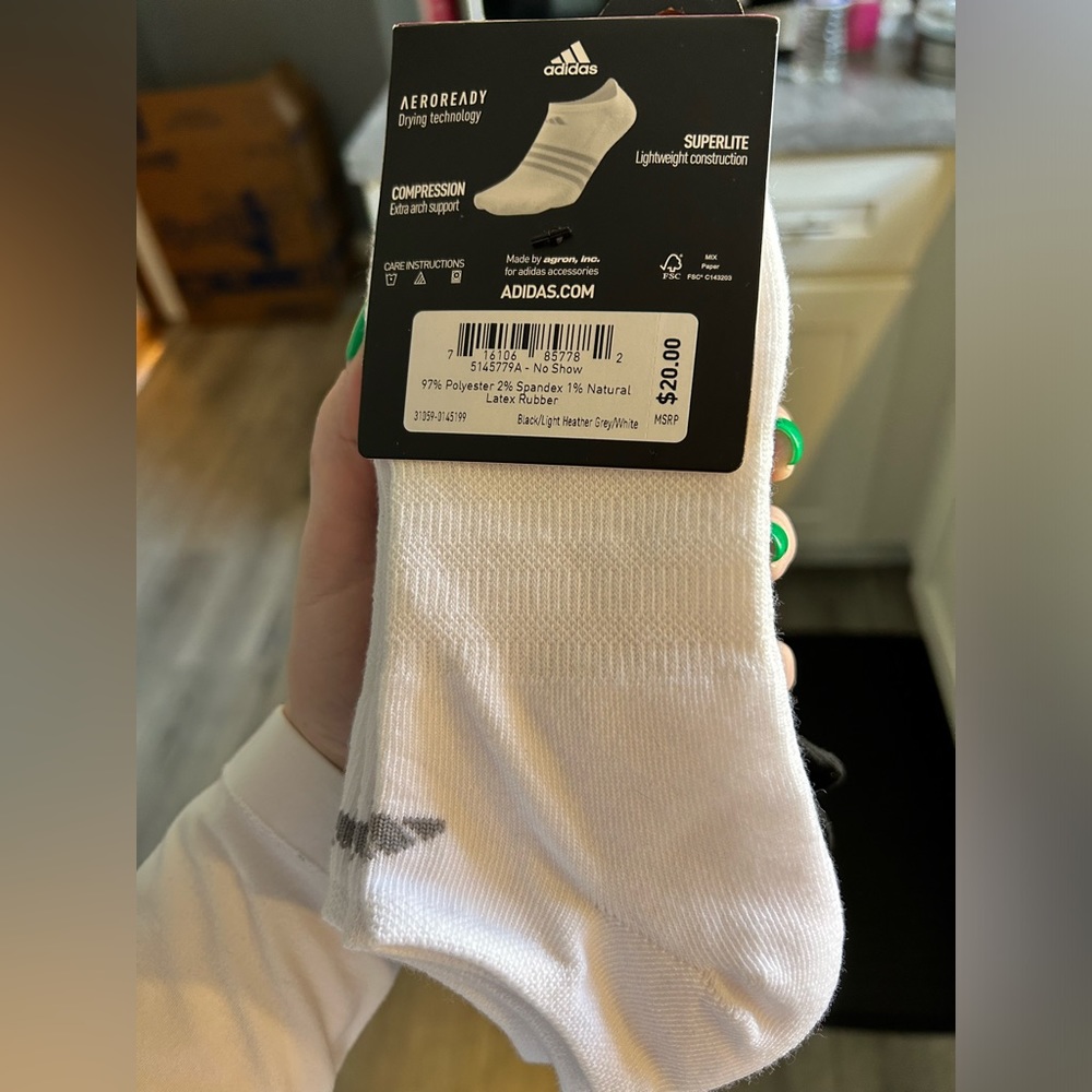 ⭐️NWT Adidas Women’s Superlite No Show 6pk Socks